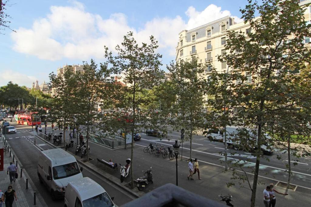 شقة Paseo De Gracia Gran Via De Les Corts Catalanes برشلونة المظهر الخارجي الصورة